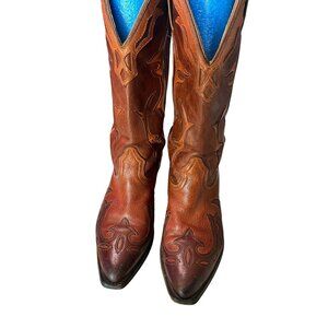 Boulet Women's Size 6 Brown Boot with‎ 1.5" heel J924154